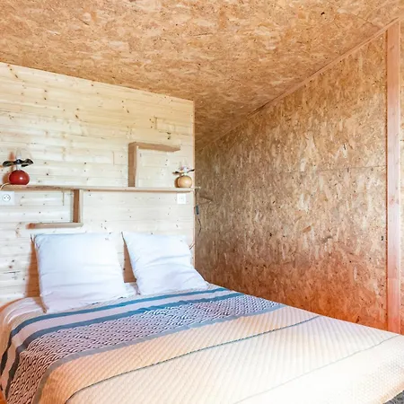 L'escale Du Dernier Pin *