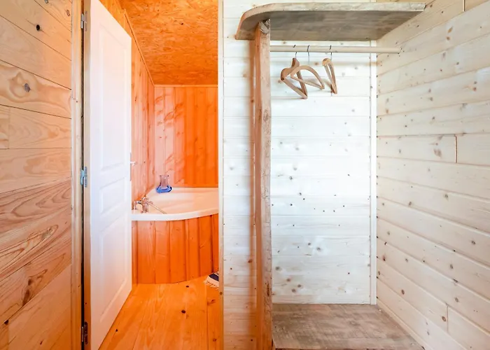 L'escale Du Dernier Pin * Escalans